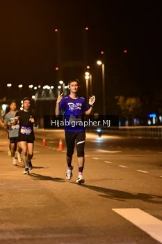 Runner Photo 1726018