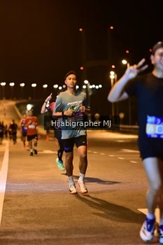 Runner Photo 1726025