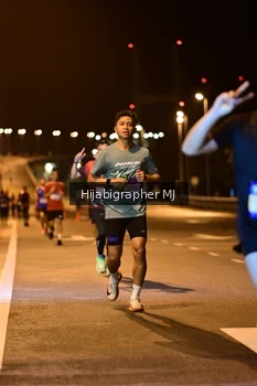 Runner Photo 1726026