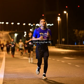 Runner Photo 1726087