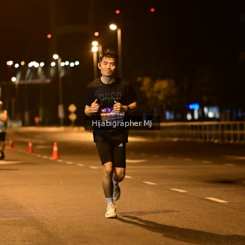 Runner Photo 1726095