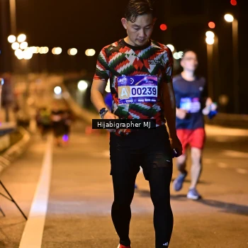 Runner Photo 1726230