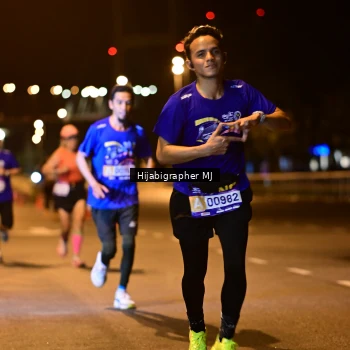 Runner Photo 1726274