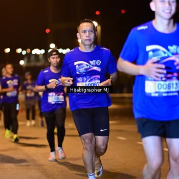 Runner Photo 1726517