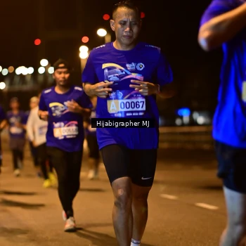 Runner Photo 1726518