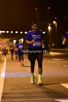Runner Photo 1726746