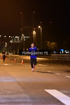 Runner Photo 1726794