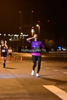 Runner Photo 1726823