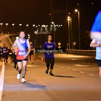Runner Photo 1726848