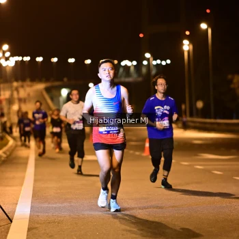 Runner Photo 1726850