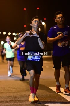 Runner Photo 1726878