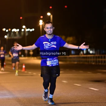 Runner Photo 1726894