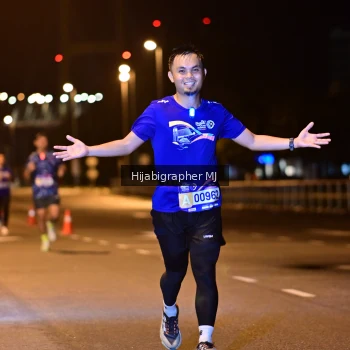 Runner Photo 1726896