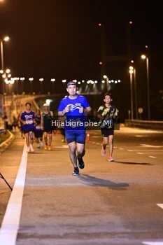 Runner Photo 1726984