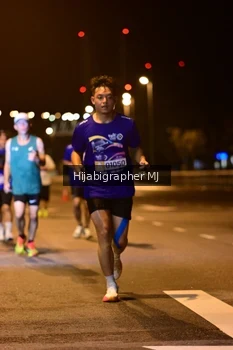 Runner Photo 1727000