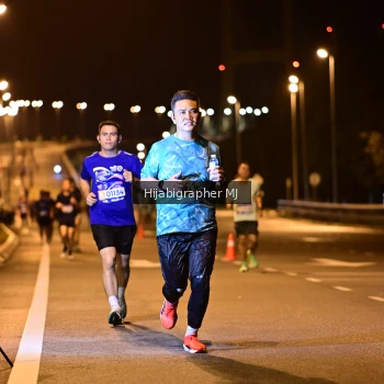 Runner Photo 1727121