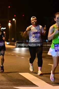 Runner Photo 1727245