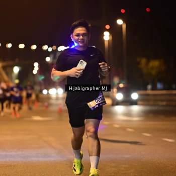 Runner Photo 1727591