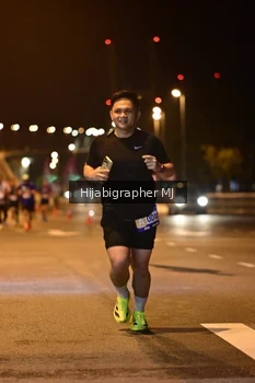 Runner Photo 1727592
