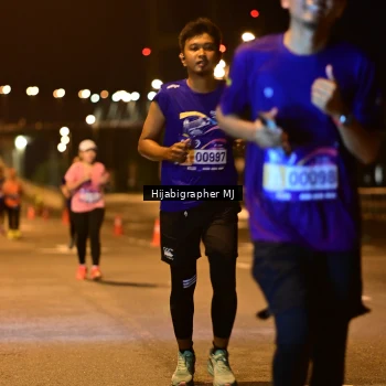 Runner Photo 1727847