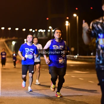 Runner Photo 1727928