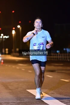 Runner Photo 1727940