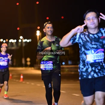 Runner Photo 1727998