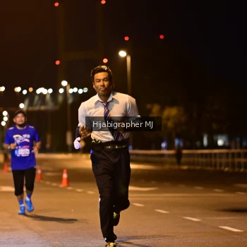 Runner Photo 1728018