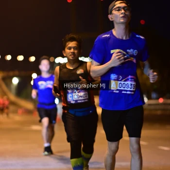 Runner Photo 1728252