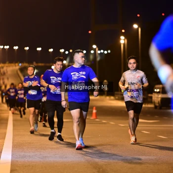 Runner Photo 1728335