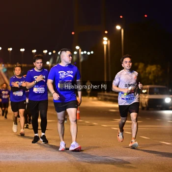 Runner Photo 1728338