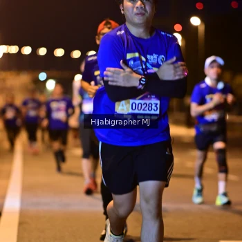 Runner Photo 1728354