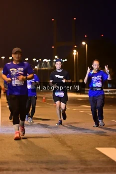 Runner Photo 1728376