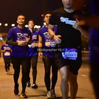 Runner Photo 1728386