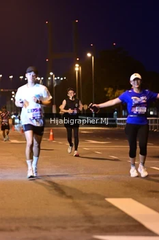 Runner Photo 1728664