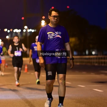 Runner Photo 1728874