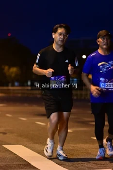 Runner Photo 1728876