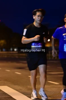 Runner Photo 1728877