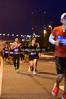 Runner Photo 1728940