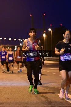 Runner Photo 1728949