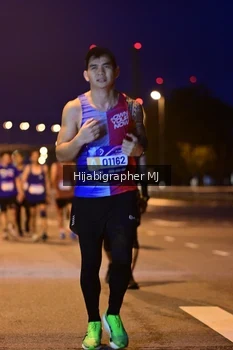 Runner Photo 1728953