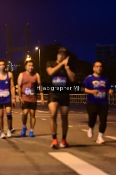 Runner Photo 1728974
