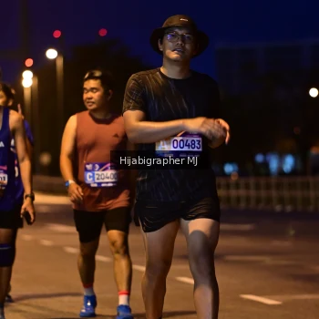 Runner Photo 1728978