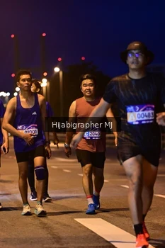Runner Photo 1728979