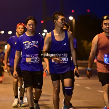Runner Photo 1728982