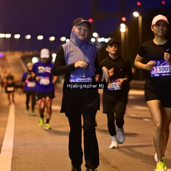 Runner Photo 1729019
