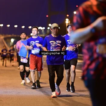 Runner Photo 1729088
