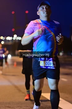 Runner Photo 1729105