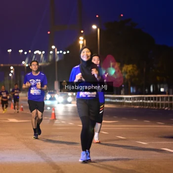 Runner Photo 1729117