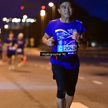 Runner Photo 1729180